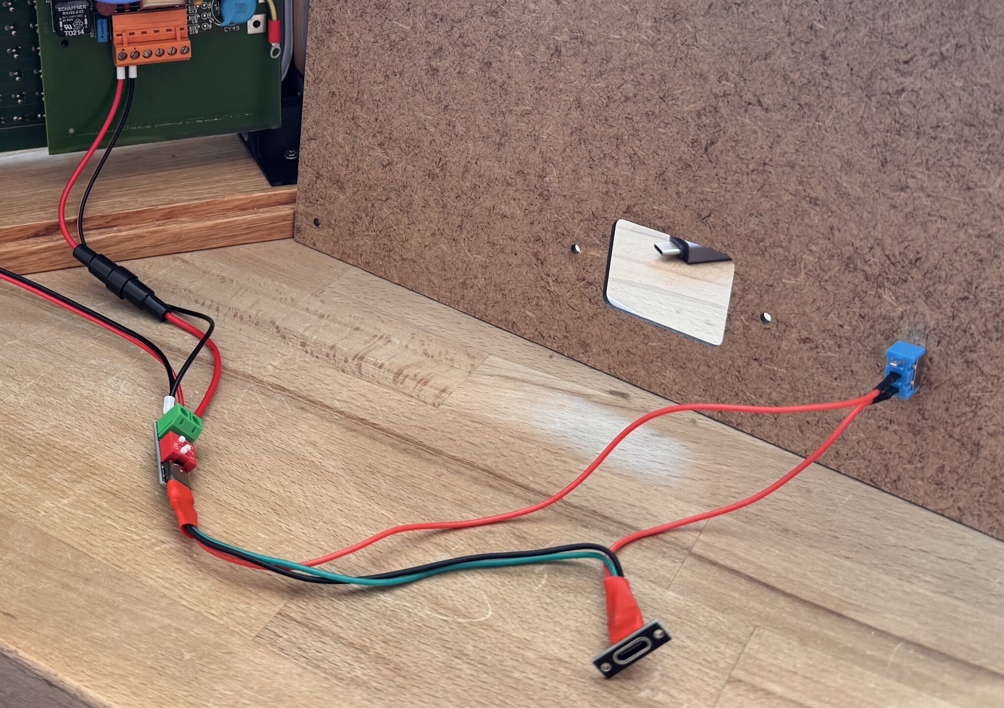 Power supply
